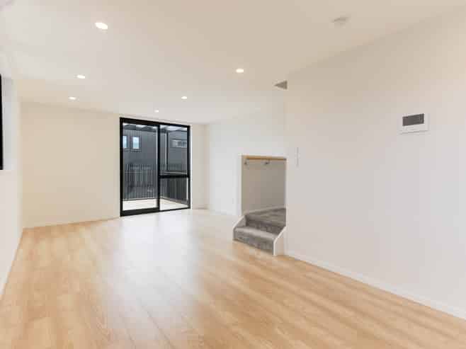 6/30b Westgate Drive, Massey