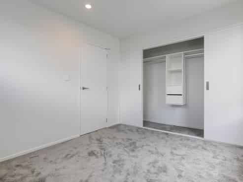 6/30b Westgate Drive, Massey