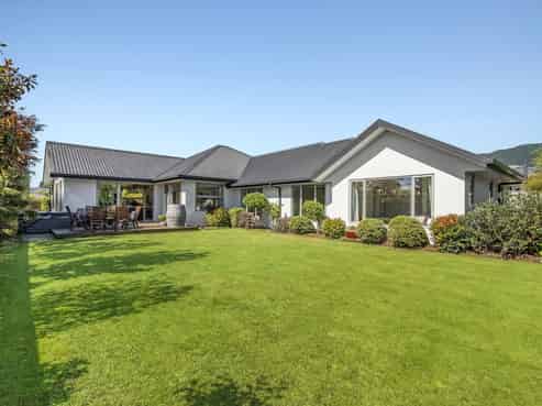 80 Daelyn Drive, Richmond