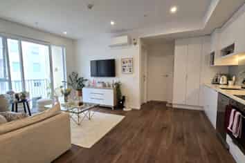 201/9a Jordan Ave, Onehunga