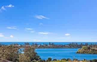 5 Carpenter Lane, Millwater