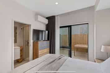 Auckland - Address withheld