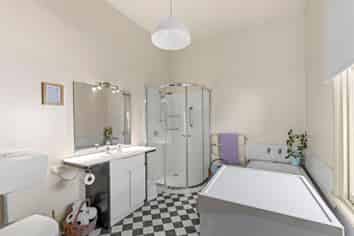 399 Hereford Street, Linwood