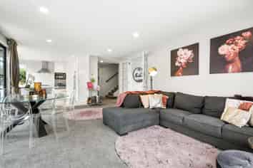 4 Opal Close, Rosedale