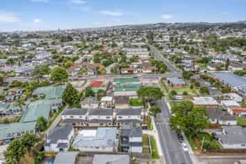 56 McKean Avenue, Manurewa