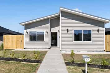 17 Uatoto Road, Clarks Beach