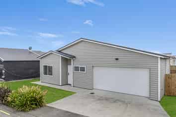 17 Uatoto Road, Clarks Beach