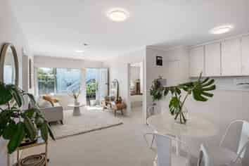 11/62 Grange Road, Mount Eden