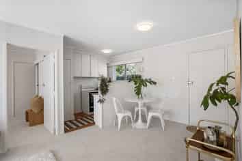 11/62 Grange Road, Mount Eden