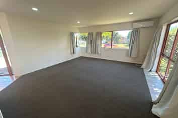 45 Summerland Crescent, Papamoa