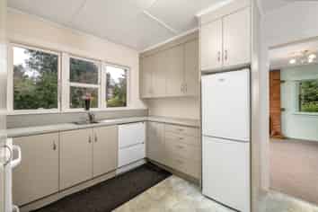 6 Hughes Street, Waimate