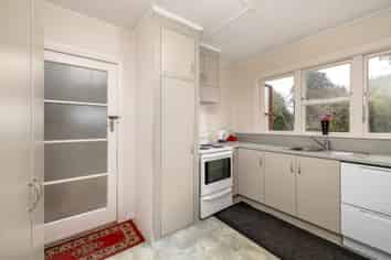 6 Hughes Street, Waimate