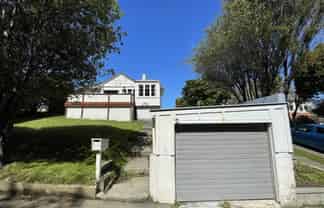 38 Sunshine Avenue , Karori