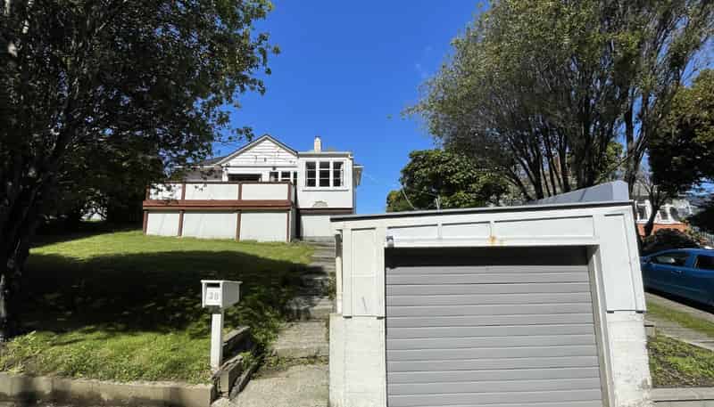 38 Sunshine Avenue , Karori