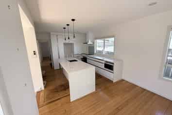 a/3 Hauraki Cres, Pinehill