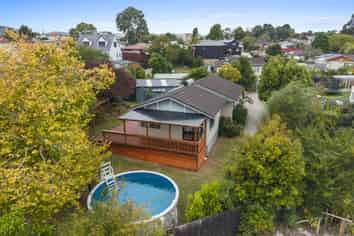 11 Glucina Place, Glen Eden