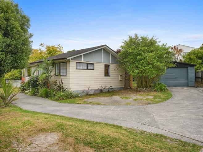 11 Glucina Place, Glen Eden