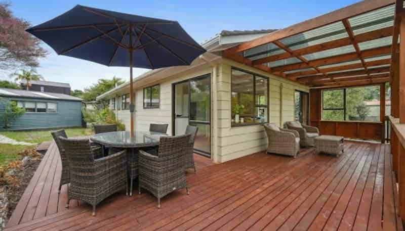 11 Glucina Place, Glen Eden
