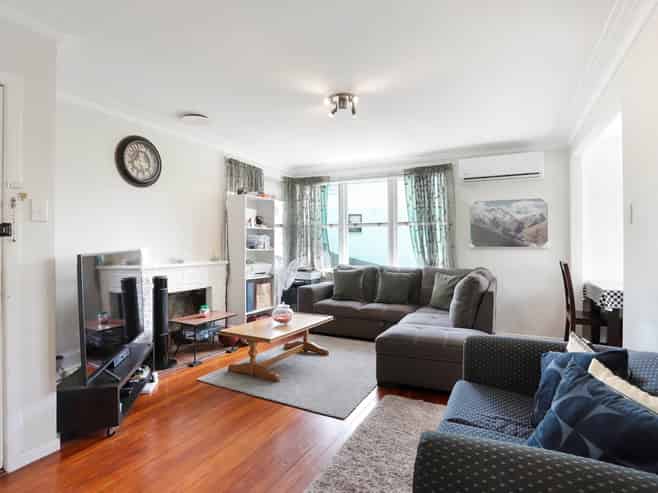 19 Kelwyn Road, Kelston