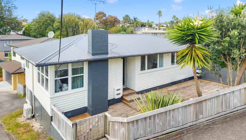 19 Kelwyn Road, Kelston