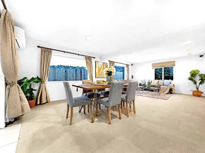 66 South Kensington Way, Henderson