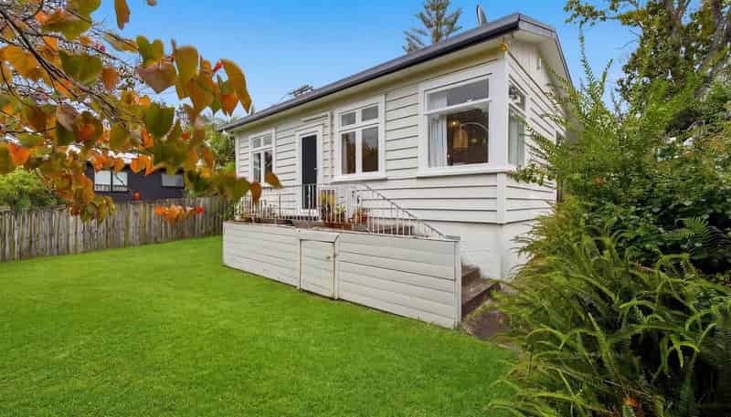 3/718 Beach Road, Browns Bay