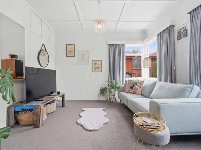 3/718 Beach Road, Browns Bay