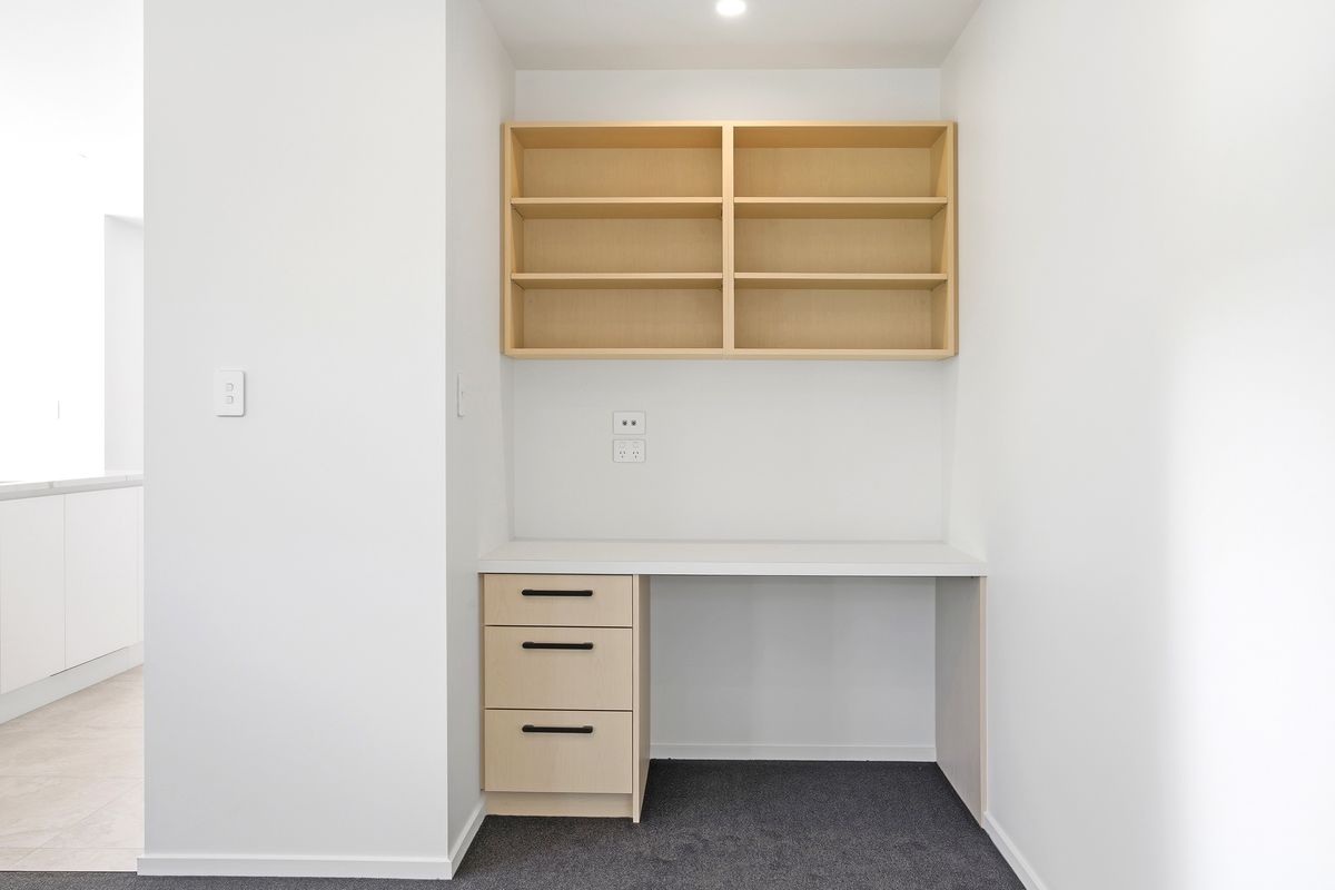 Space, Spec & Style in Woodlands Estate - Поглед 6
