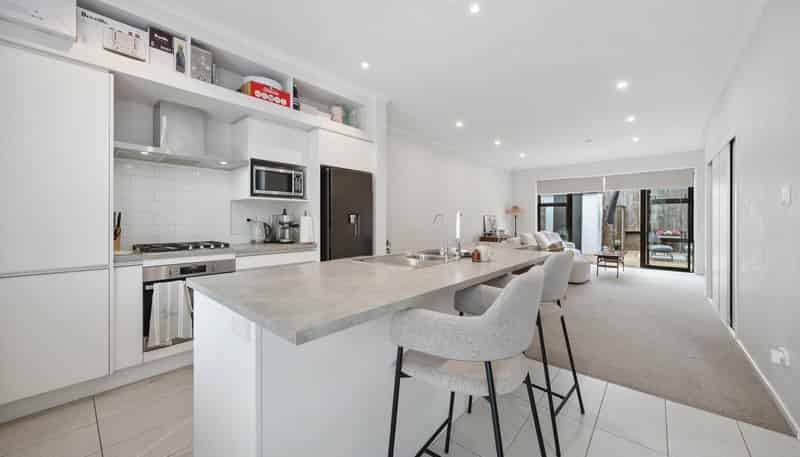 38 Tuatua Road, Hobsonville