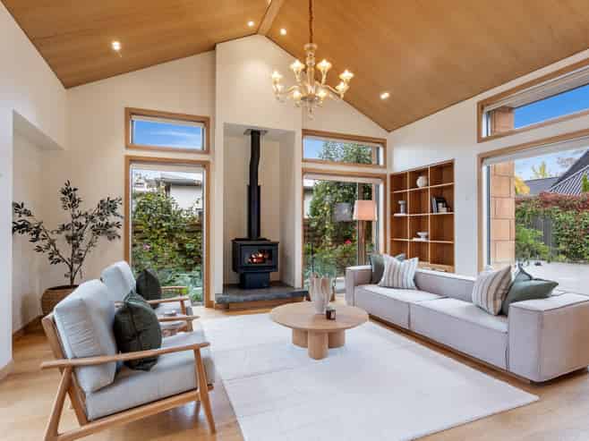 34 Wairarapa Terrace, Merivale