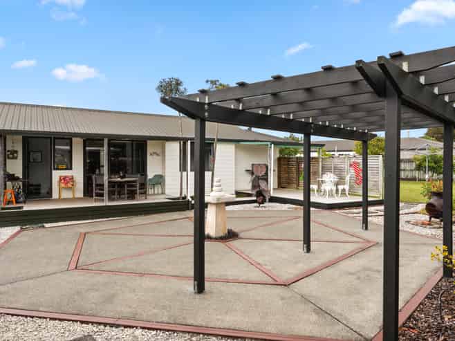 475 Nelson Road, Lytton West