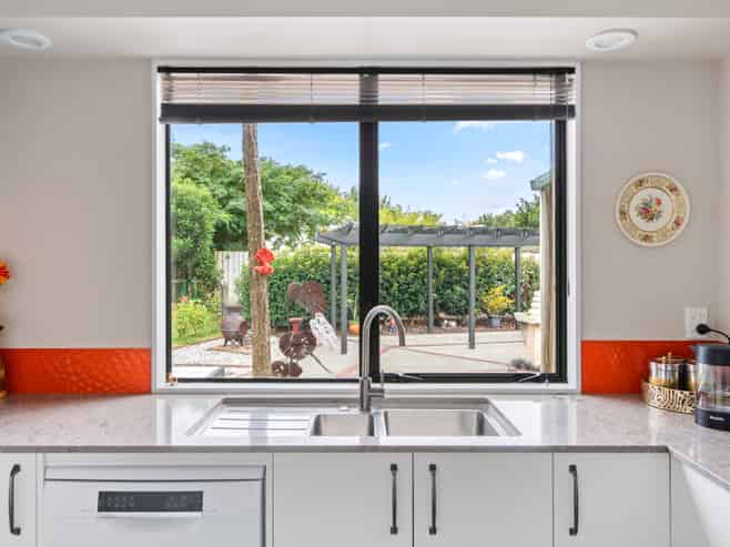 475 Nelson Road, Lytton West