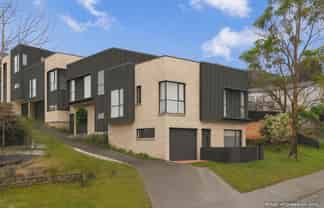 Lot 3 & 4/32 Lavery Place, Sunnynook