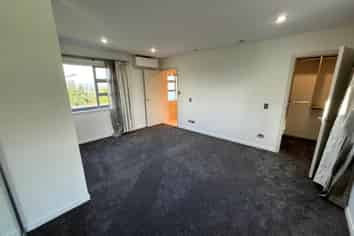 219B Hill Road, The Gardens