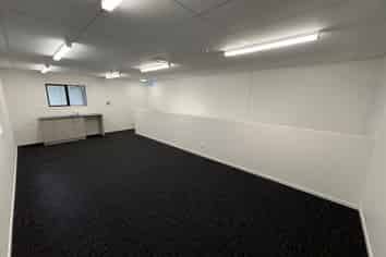 Modern Industrial Unit 