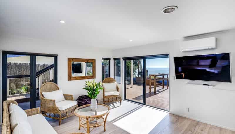 267 Clifton Road, Te Awanga