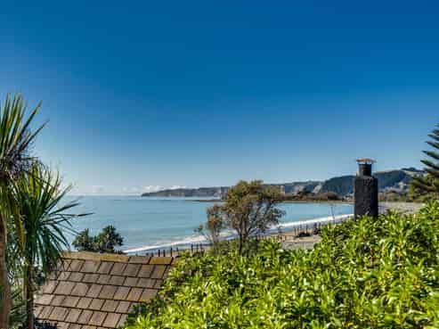 267 Clifton Road, Te Awanga