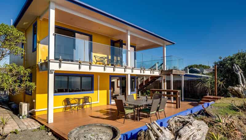 267 Clifton Road, Te Awanga