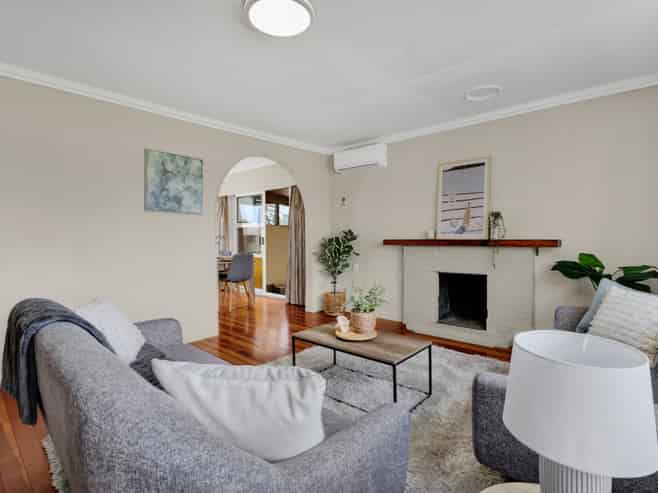 382 South Road, Omata