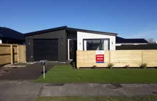 52 William Nicholls Drive, Belfast