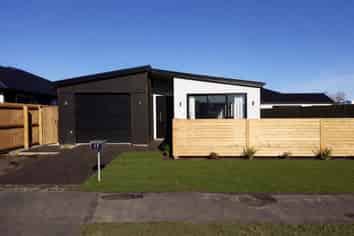 52 William Nicholls Drive, Belfast