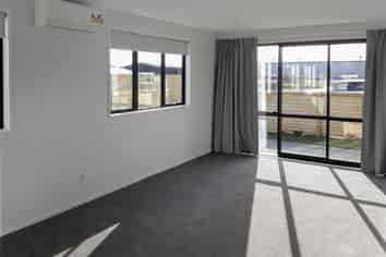 52 William Nicholls Drive, Belfast