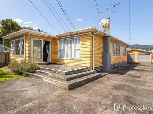 12 Miles Crescent, Wainuiomata