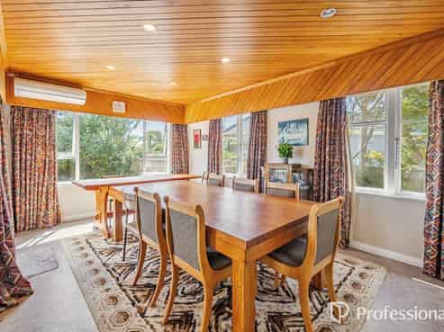 12 Miles Crescent, Wainuiomata