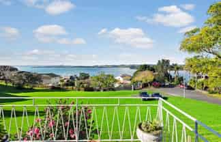 198 Sandspit Road, Cockle Bay