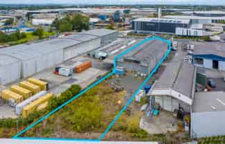 Heavy Industrial Powerhouse - Gantry Cranes & Yard