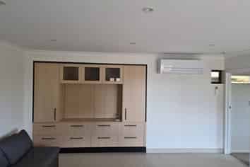 Auckland - Address withheld