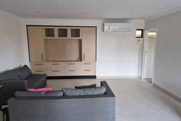 Auckland - Address withheld