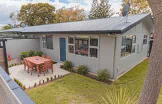 307 College Street, West End