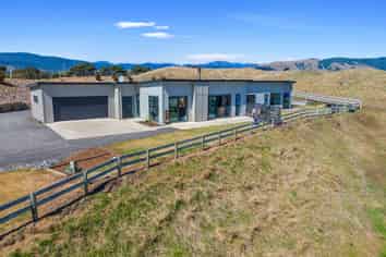 174 Harakeke Road, Te Horo